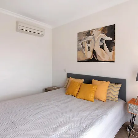 Villa Essence Of Grey *