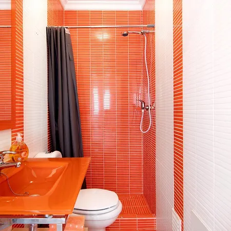 Essence Of Grey * מנטה רוטה